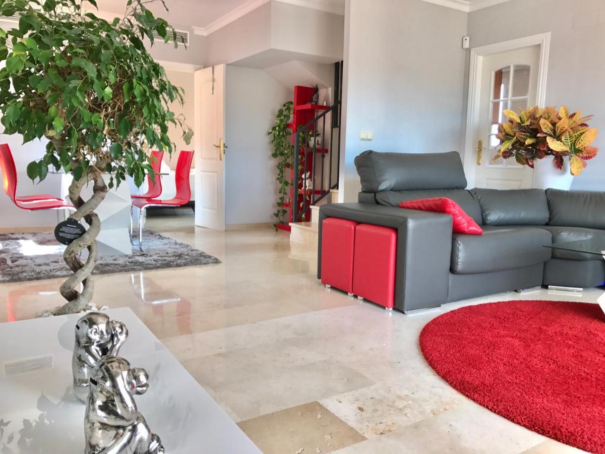 Leilighet The Elviria Penthouse, *